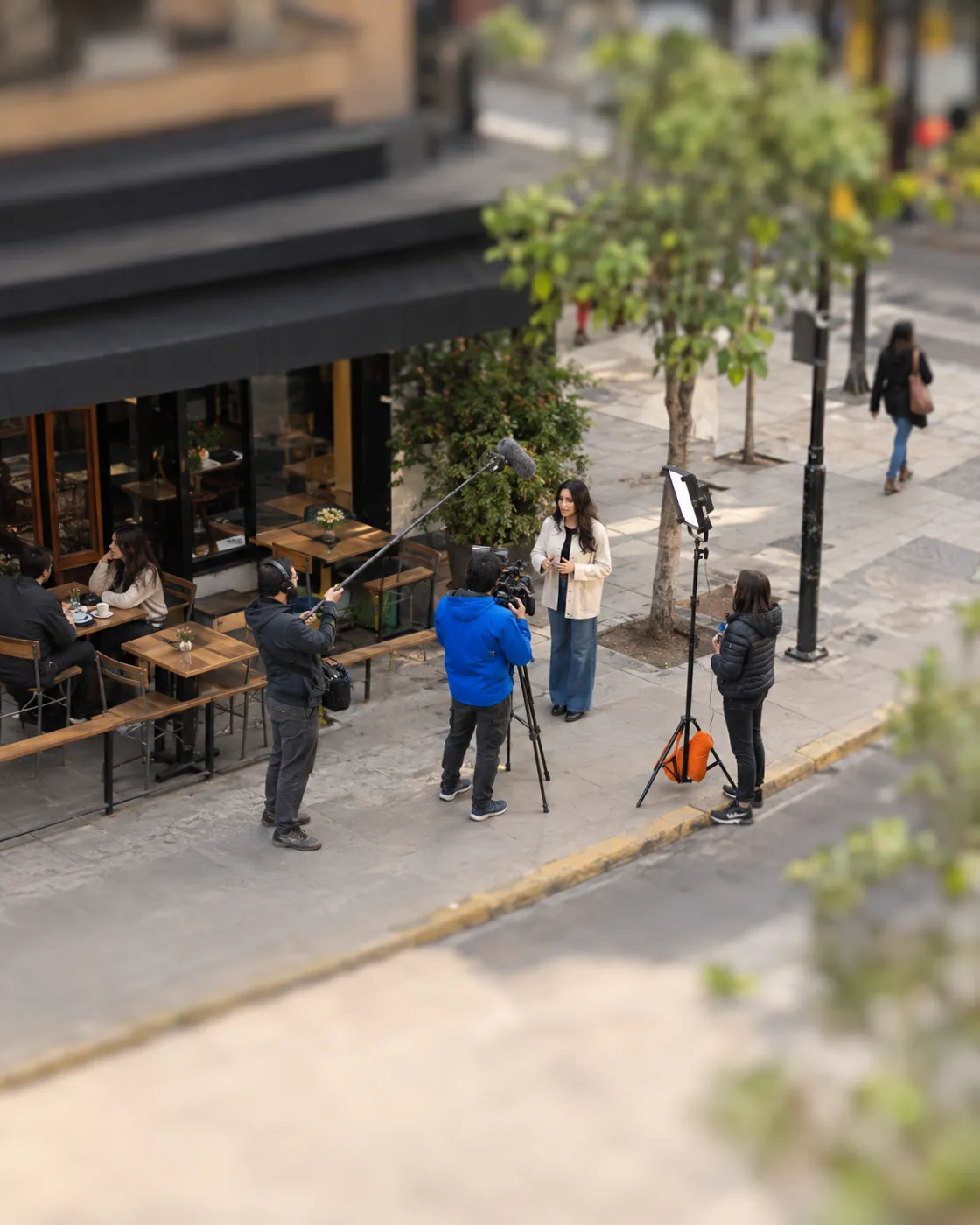 Tilt-shift